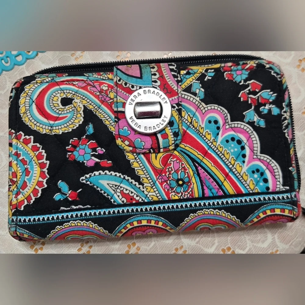 Vera Bradley Paisley Wallet And Cosmetic Bag Lot - Picture 1 of 4